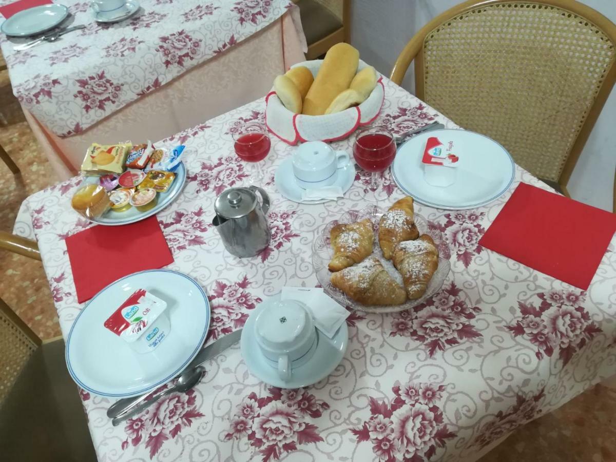 Hotel Olimpia Alassio Dış mekan fotoğraf