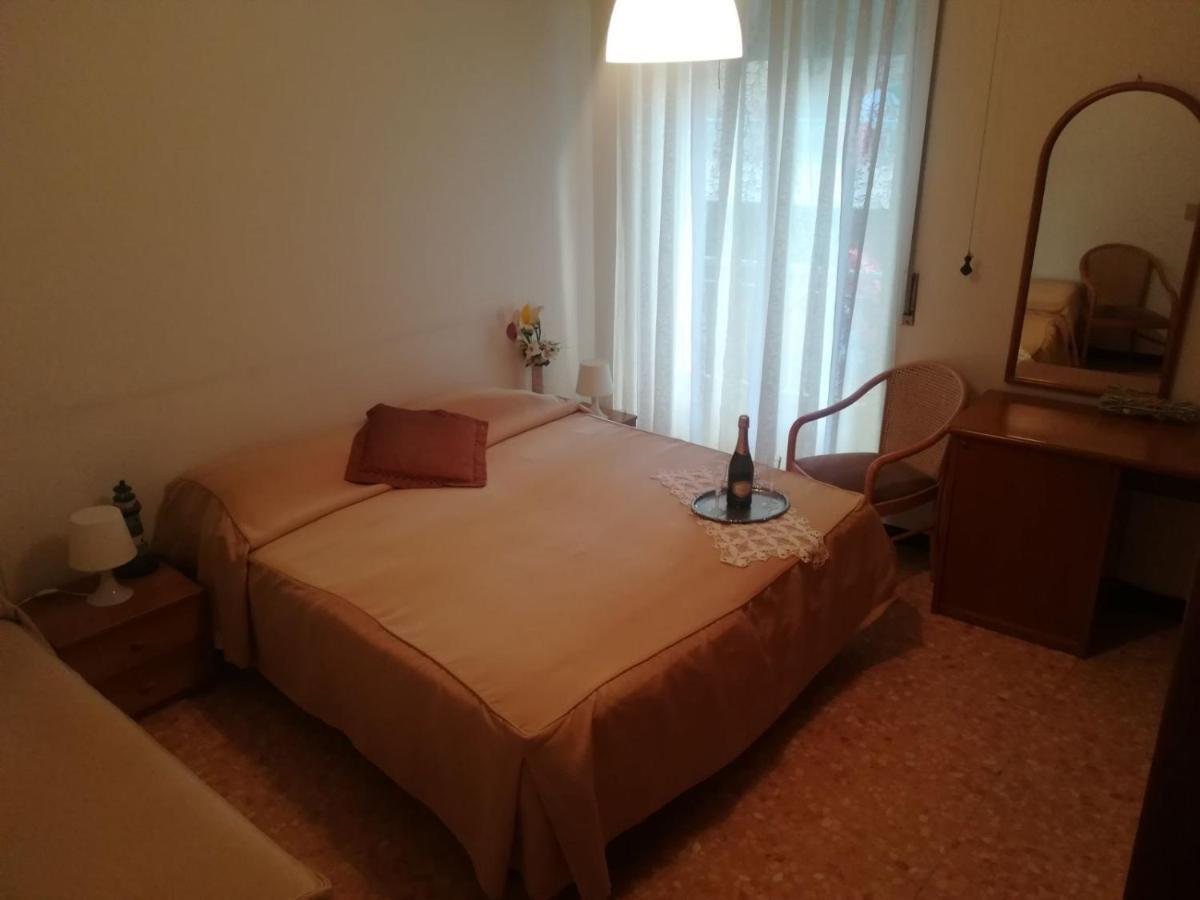 Hotel Olimpia Alassio Oda fotoğraf